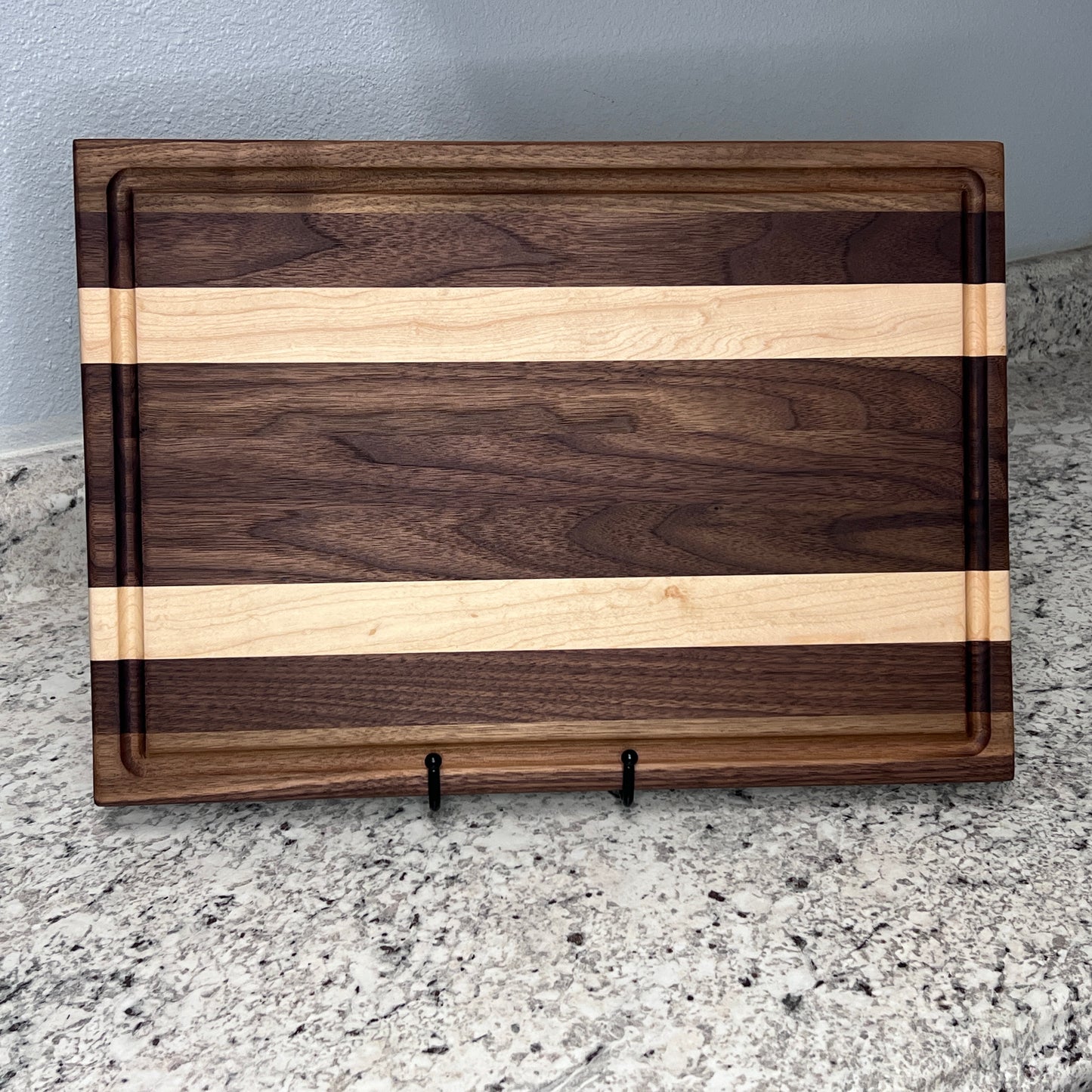CBL3 Walnut and Maple Cutting Board