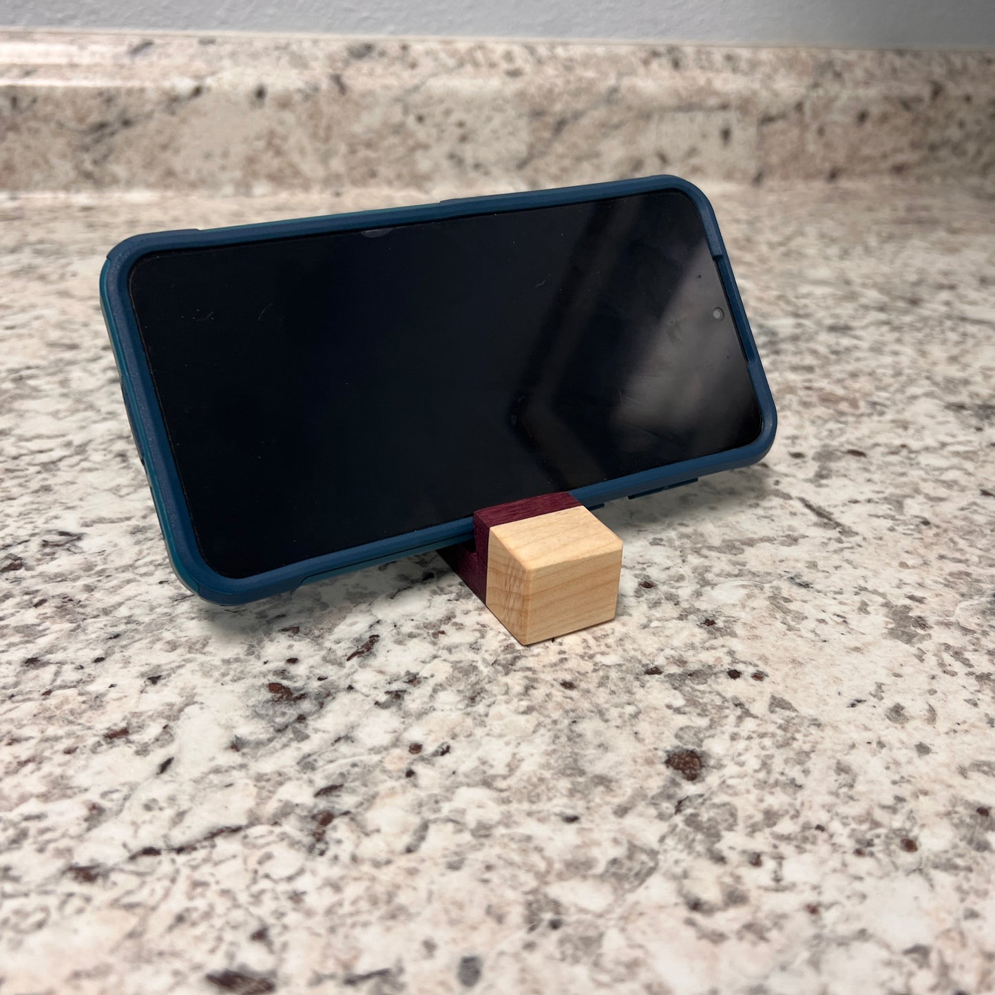 Mobile Phone Stand Keychain